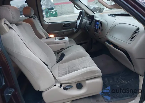 2001 Ford F-150 Lariat/Xl/Xlt z USA, uszkodzony, nr VIN 1FTRX17W41NA55235